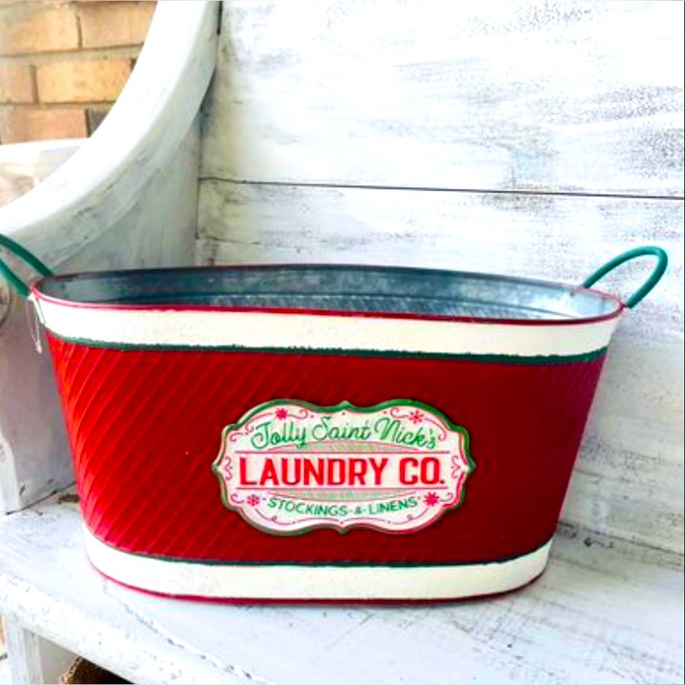 *Jolly Saint Nick’s Laundry Co Oval Metal Bucket